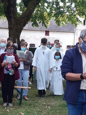 Messe d'action de grâce pour 2 ans de ministère du père Anthony Chopard (17).jpg