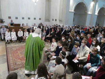 1ère des communions - Val de la Dame Blanche - Eglise de Bonnay - 27 sept. 2020 - Album photos 2 (15).JPG