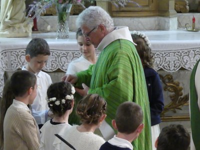 1ère des communions - Val de la Dame Blanche - Eglise de Bonnay - 27 sept. 2020 - Album photos 2 (38).JPG